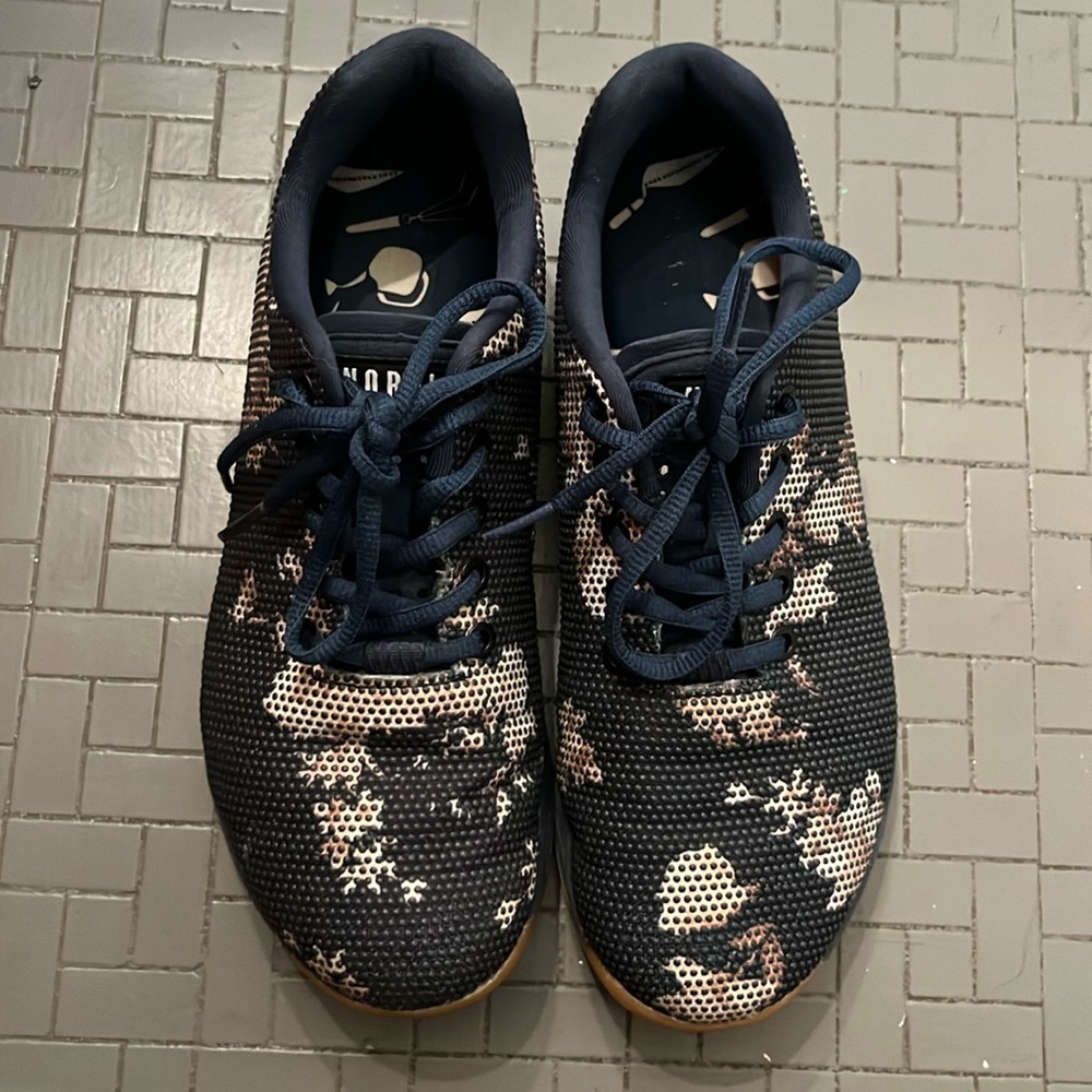 Men’s 7.5, Women’s 9. No Bulls-see info